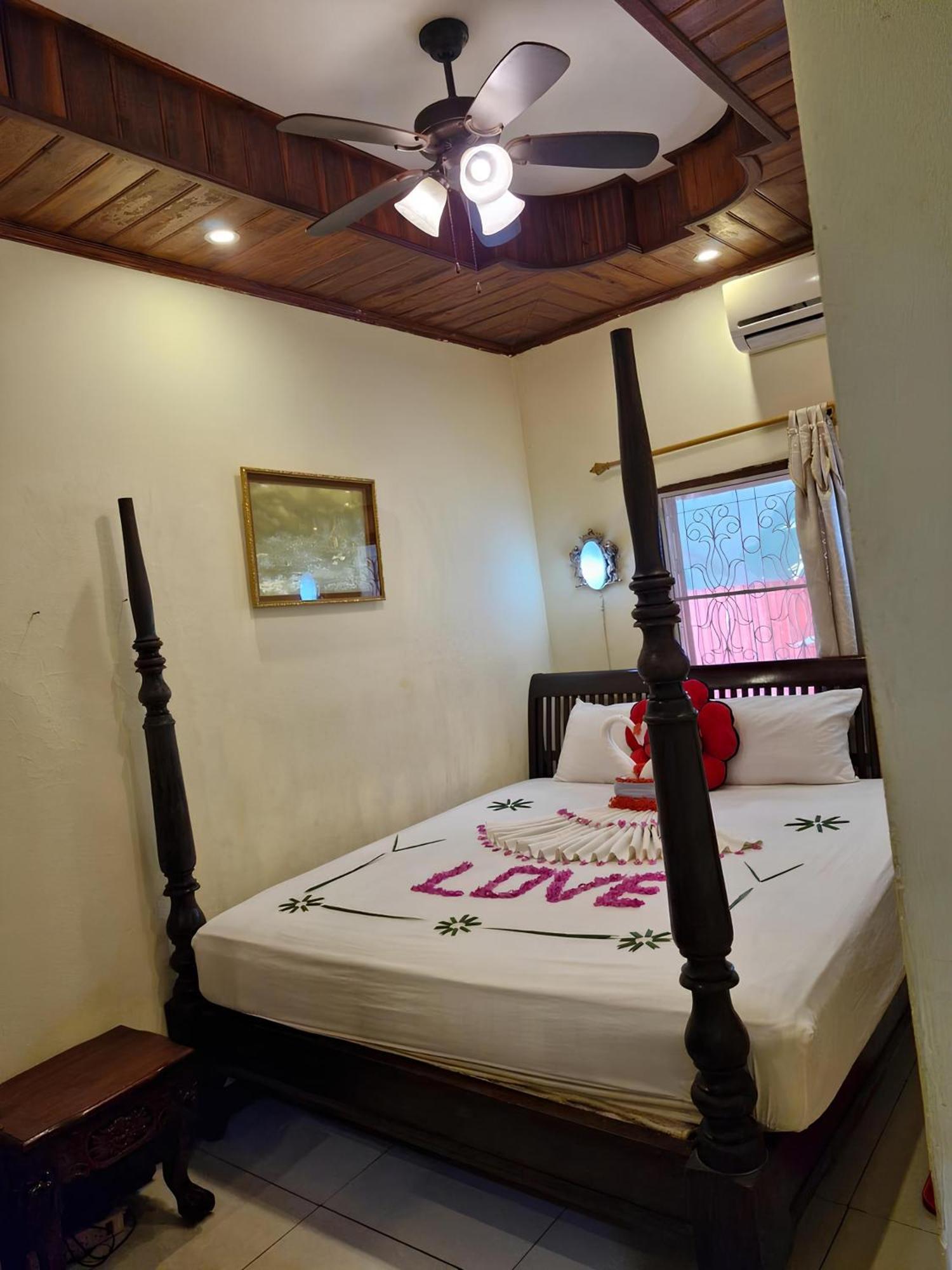 Sakura Wood House Luang Prabang Exterior foto